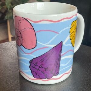 Vintage Giftco Colorful Seashell Ceramic Coffee Mug 8 oz.